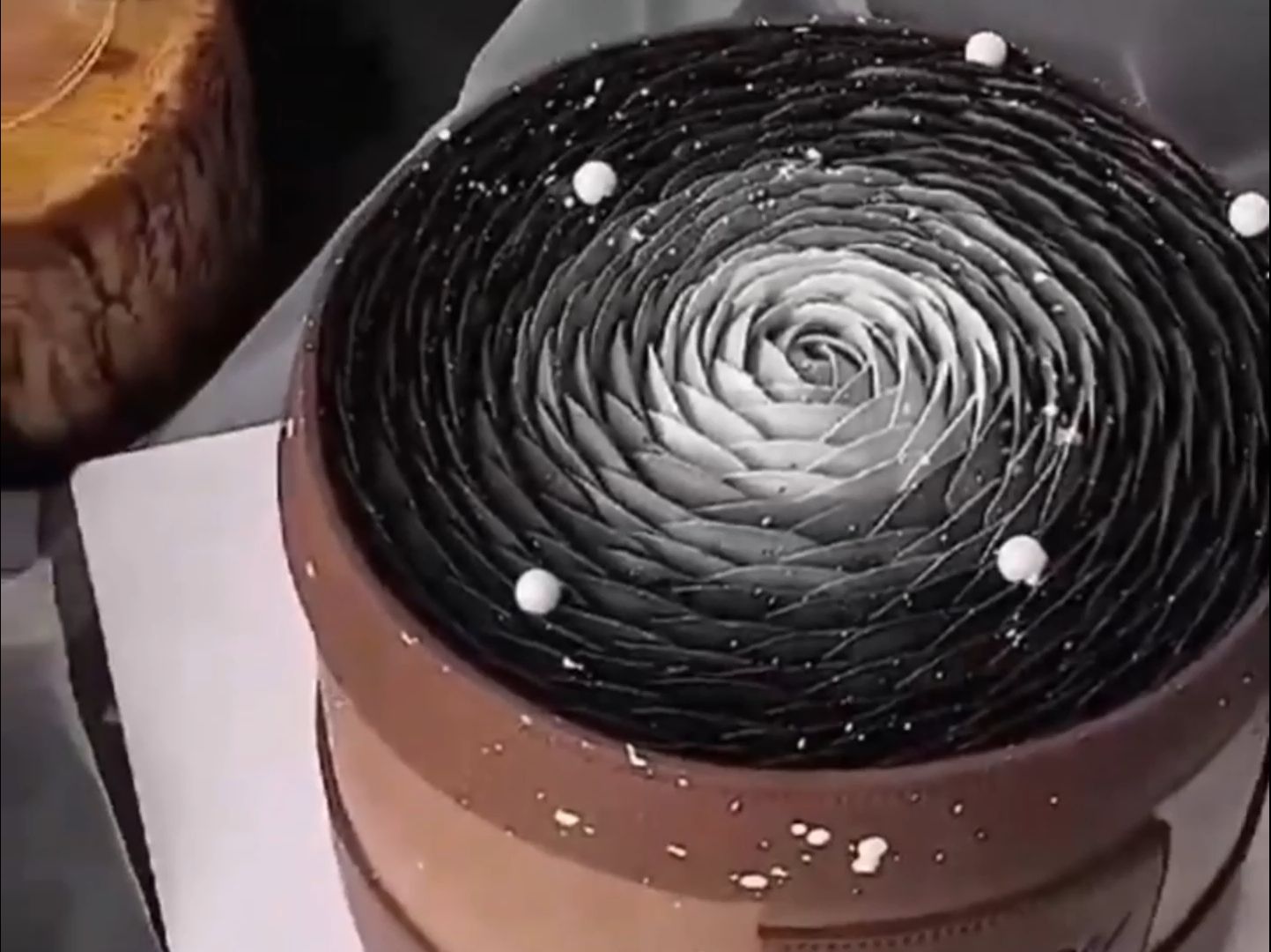 漂亮的蛋糕装饰