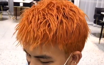 脏橘色头发图片男寸头图片