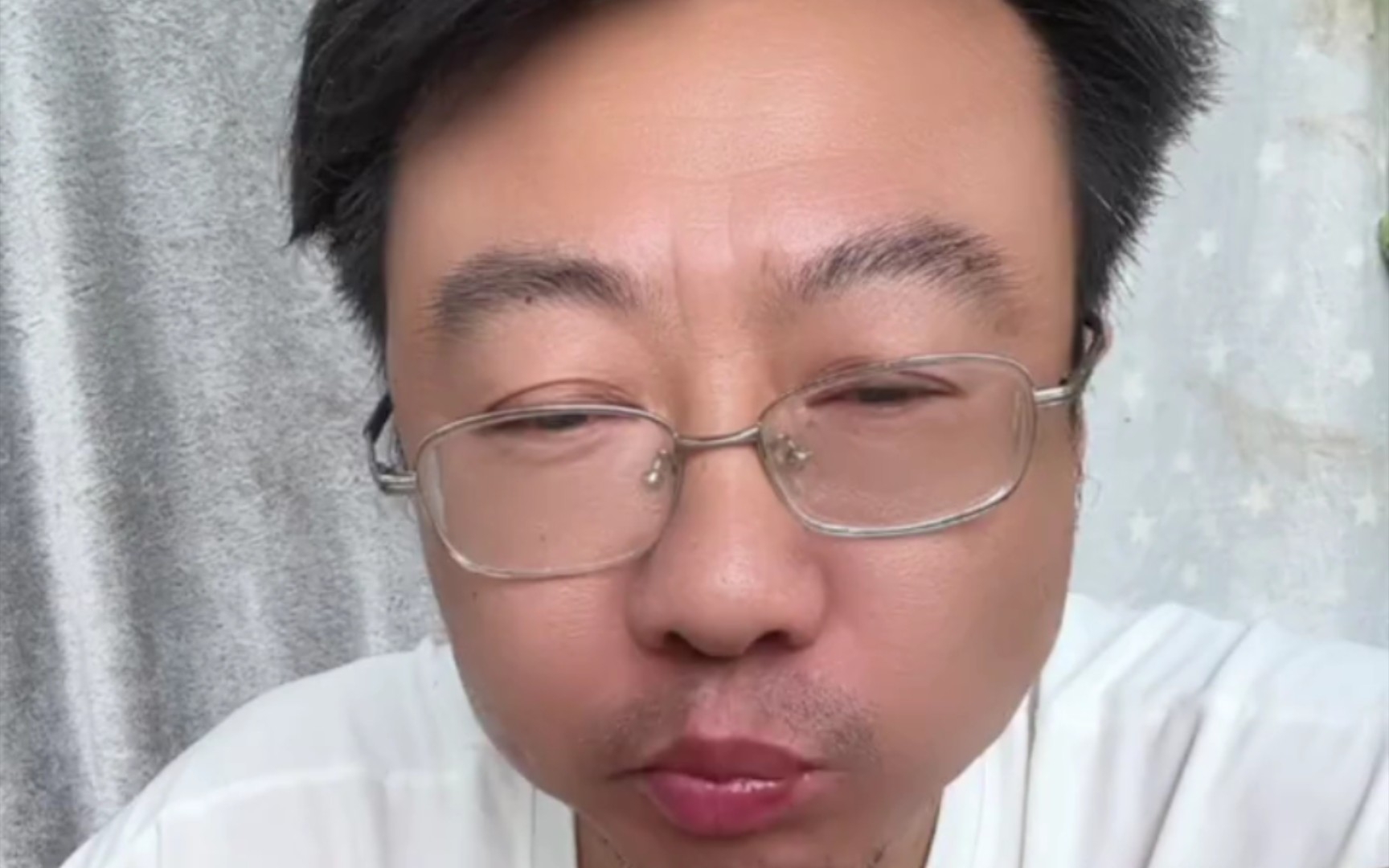 孙万山吃蘑菇宴