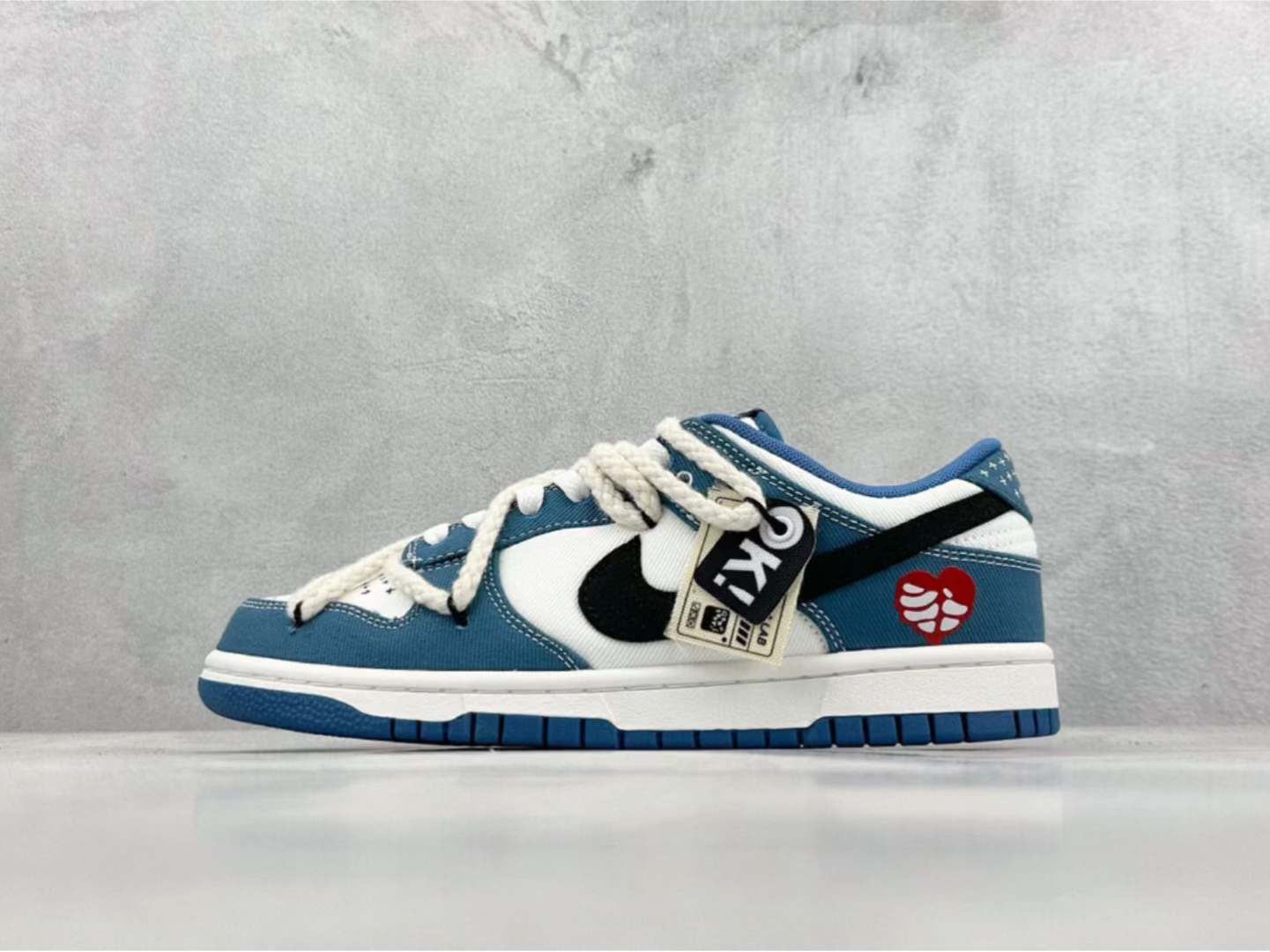 耐克 nike dunk low 黑白蓝高街风刺子绣麻绳解构绑带板鞋dv0834