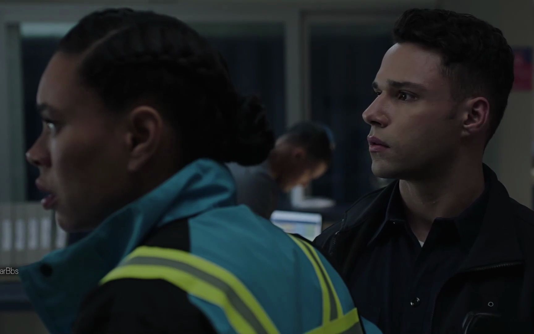 紧急呼救孤星第三季02tkicu常客strand