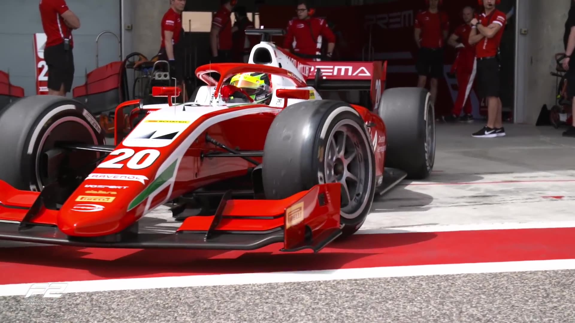 为什么有点雷速登的赶脚? 周冠宇明年会进到f1吗? 新赛季,新征程!