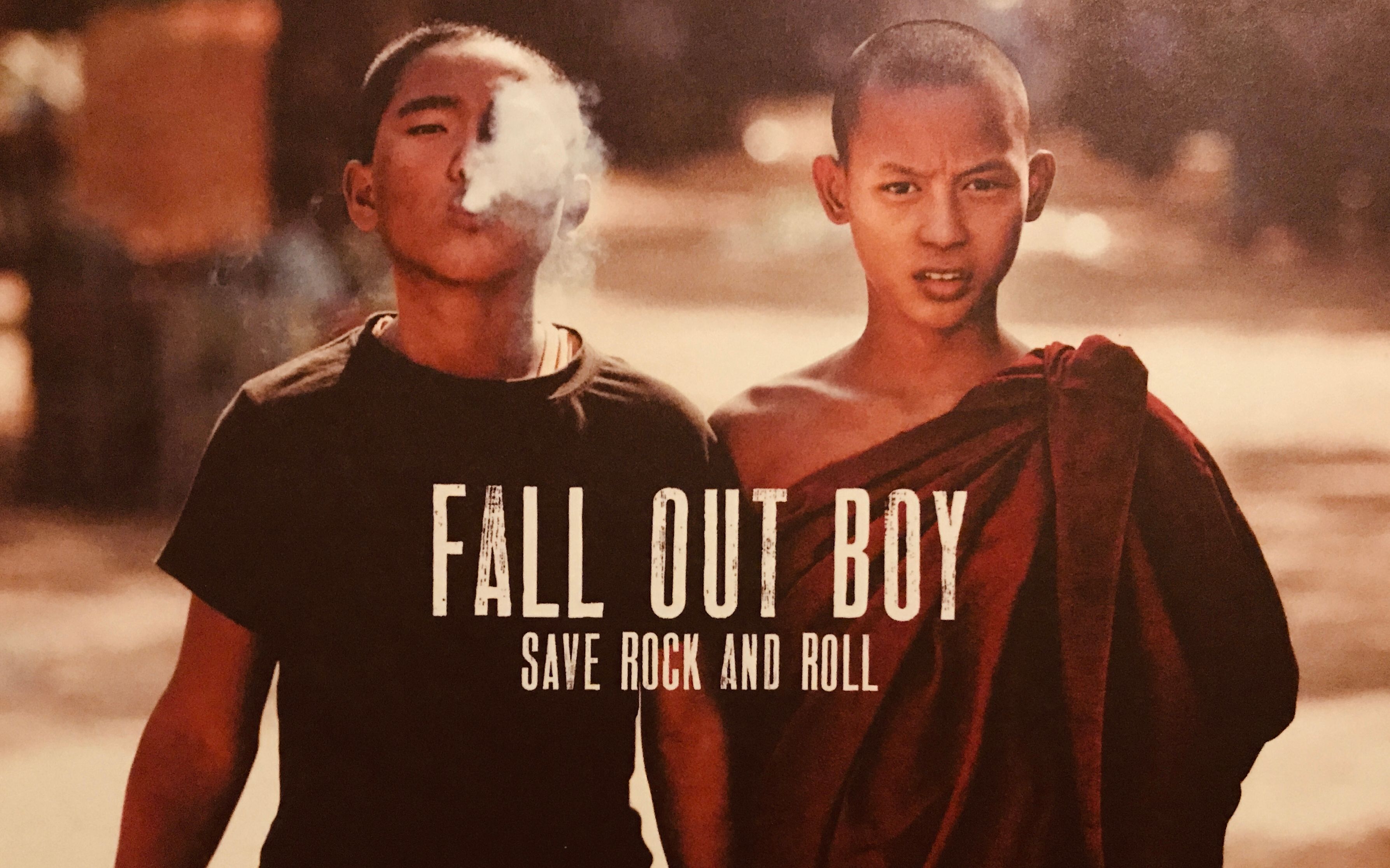 [图]Fall Out Boy - Save Rock And Roll