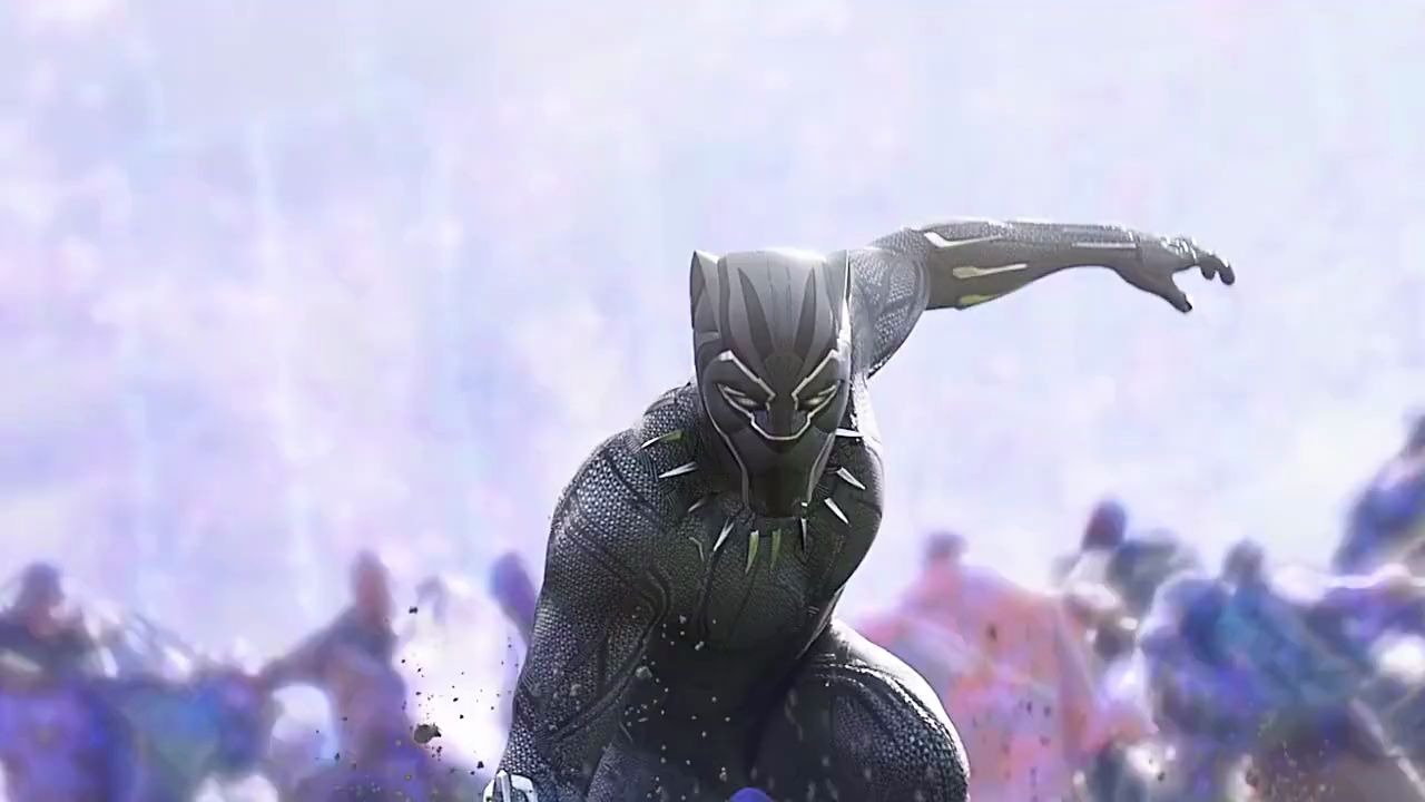 瓦坎达forever回顾查德维克博斯曼在黑豹的画面