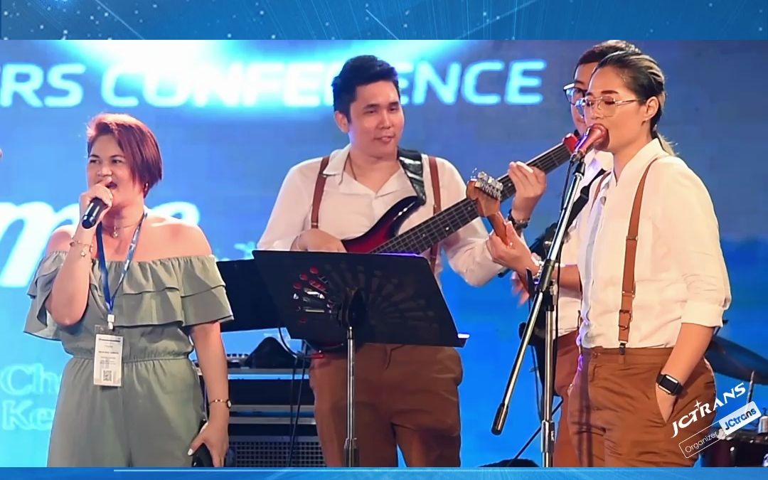 jctrans event | 泰国芭提雅峰会商务派对pool party - 烟花99舞蹈