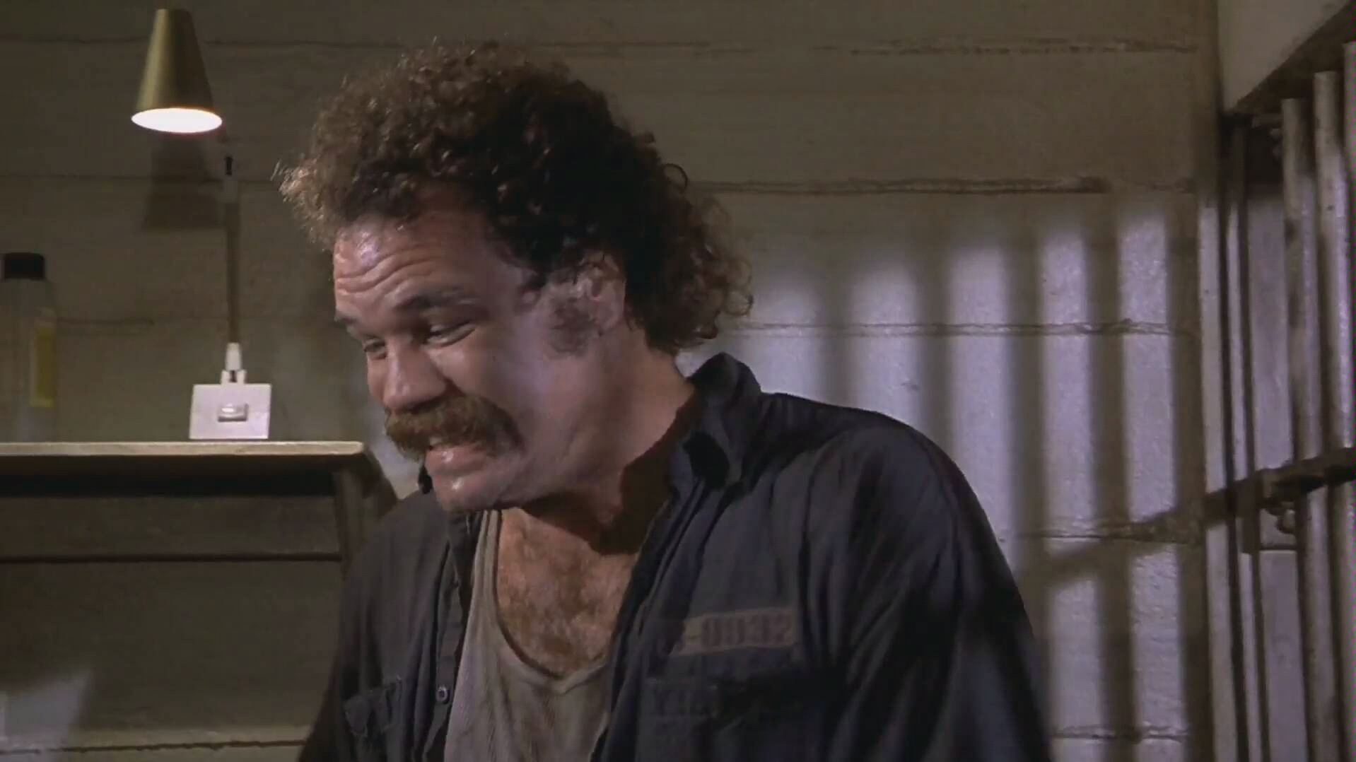 【白头神探】原来"捡肥皂"的最早出处在这里…_哔哩哔哩_bilibili