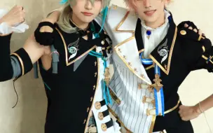 Download Video: 【ROZA】什么？！男子偶像组合后台花絮照片！？【COS】