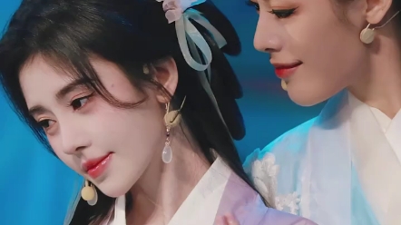 "陈丽君鞠婧祎游山恋 老天爷,她俩配的我想哭…cp 感是一种玄学!02"