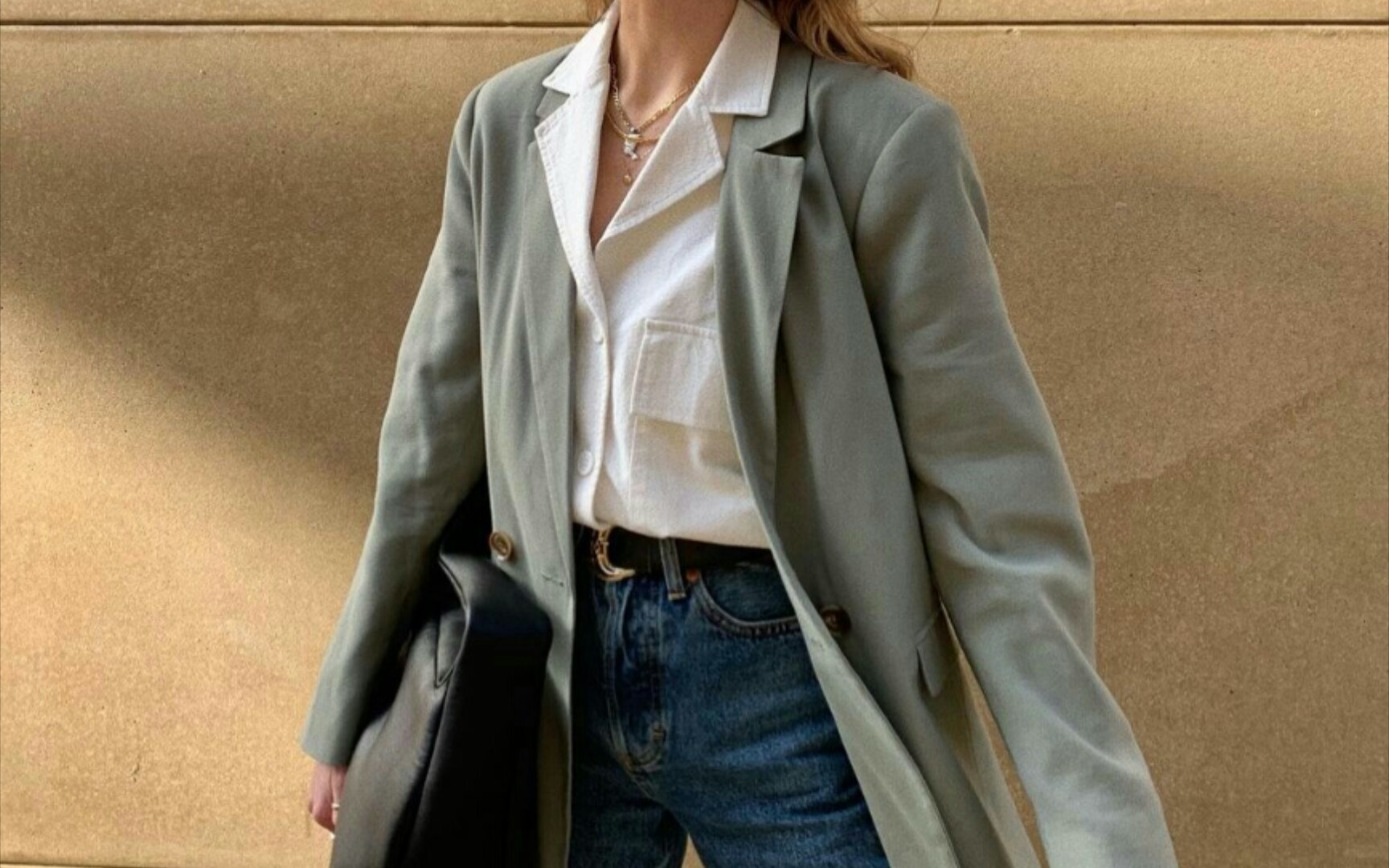 ootdins博主穿搭极简风借鉴度高chloehayward