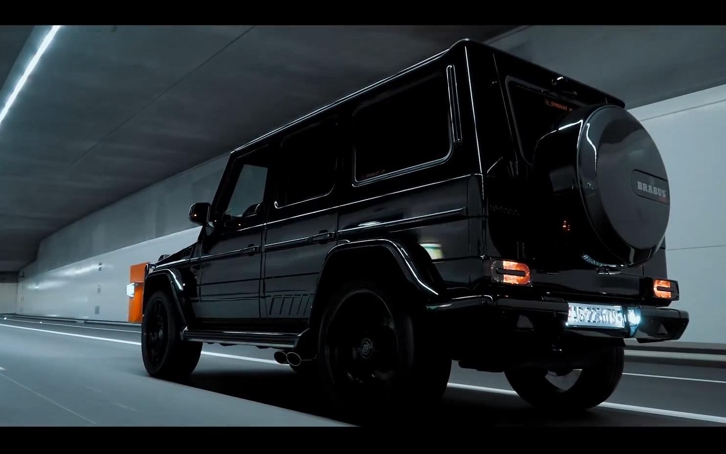 黑暗骑士行走的荷尔蒙巴博斯gwagon帅炸