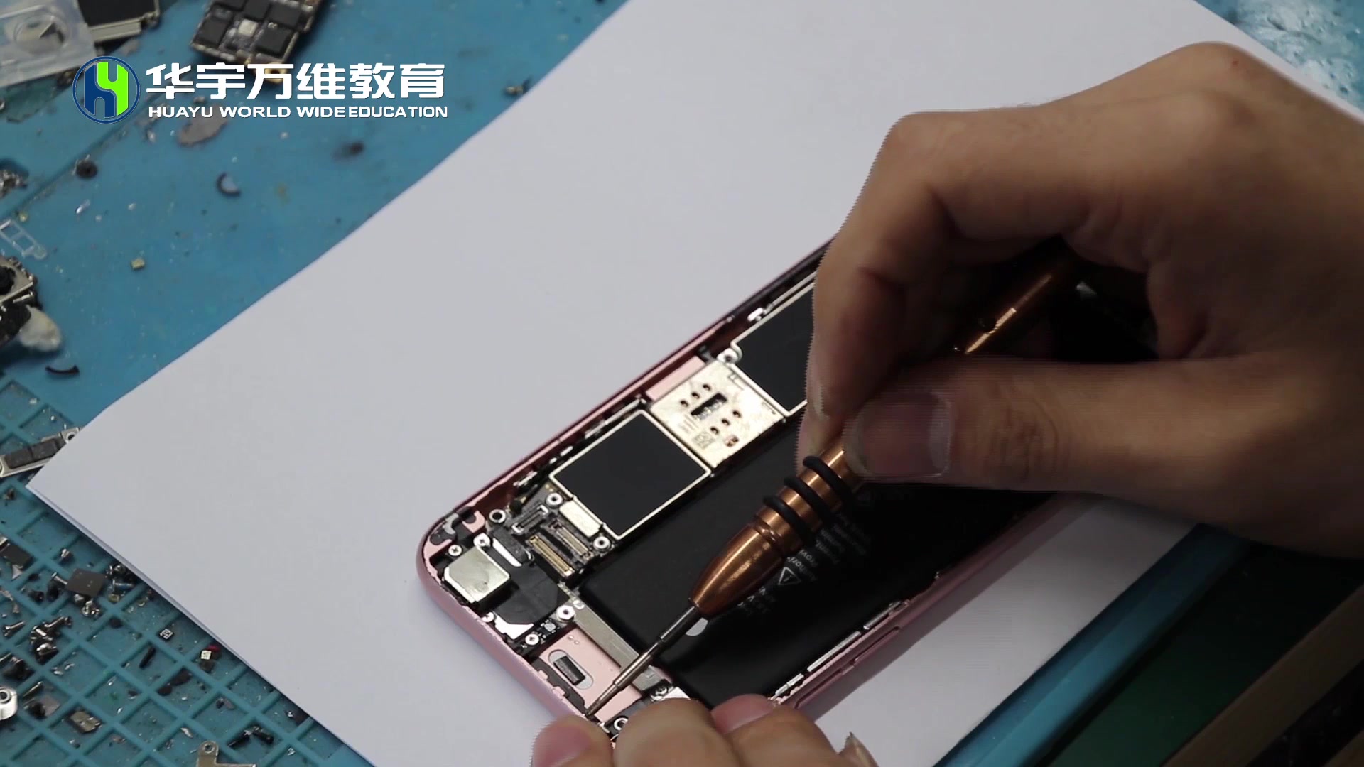 把老款iPhone6s内存扩容到512G!华宇万维手机维修培训哔哩哔哩bilibili