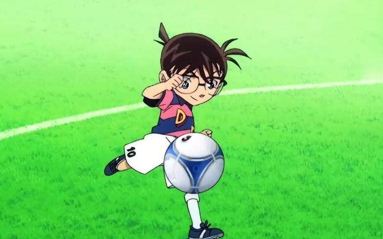 一个视频告诉你,柯南的足球到底是如何变成核弹的