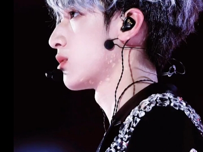 银发的严浩翔你喜欢么