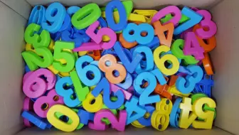 盒子里的玩具 从1到10 有趣的英语数字游戏