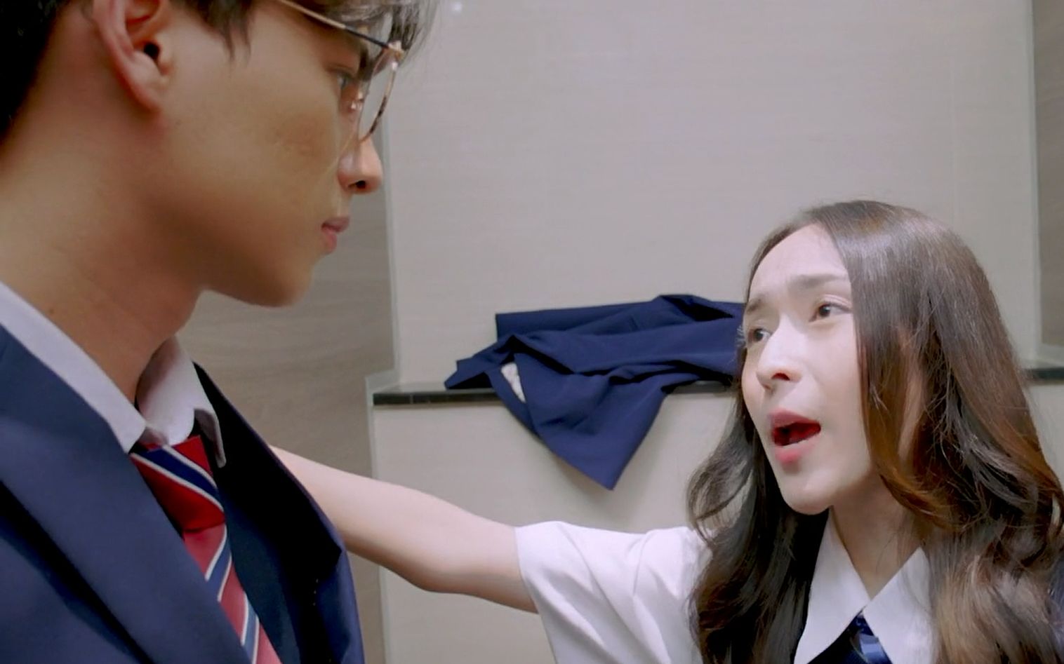 0908缪糕第一弹弟弟迷你剧secrettheoryofkissingep1片段中字