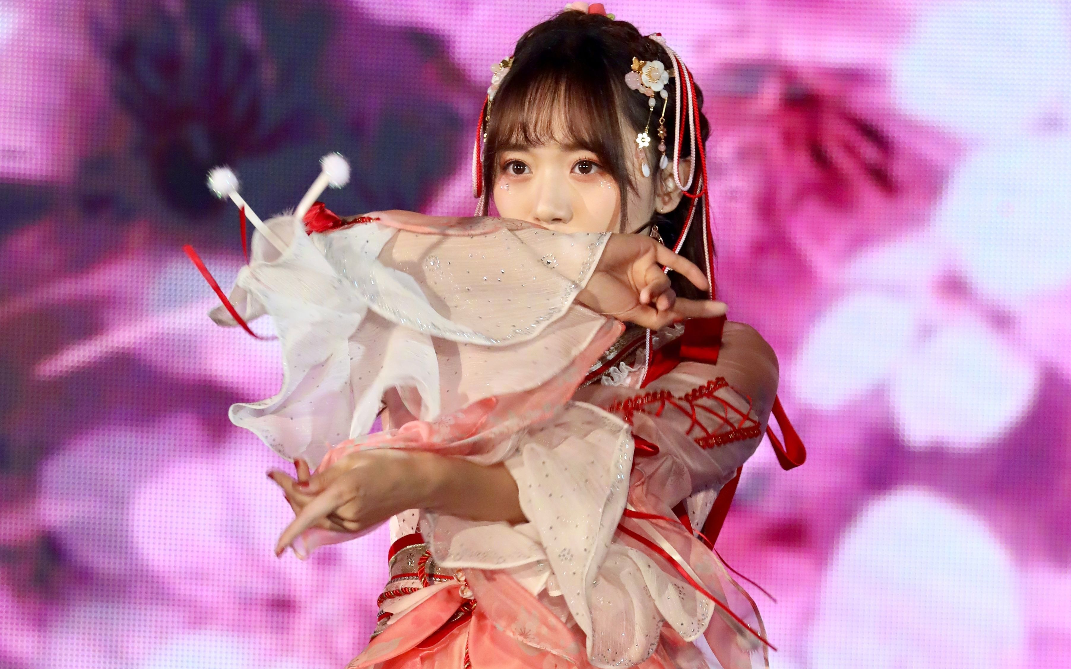 饭拍2019 b50 春夏秋冬 万丽娜_哔哩哔哩 (゜-゜)つロ 干杯~-bilibili