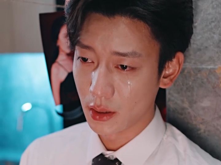 鹿单东爱上自己妈妈的闺蜜《我的秘密情人》