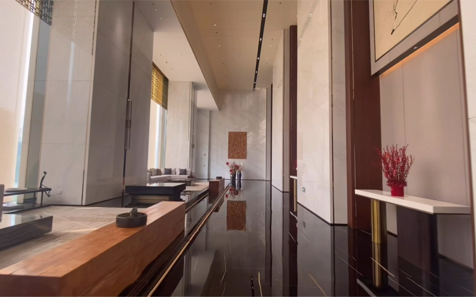 前海顶级公寓鸿荣源胤璞130平诚邀品鉴