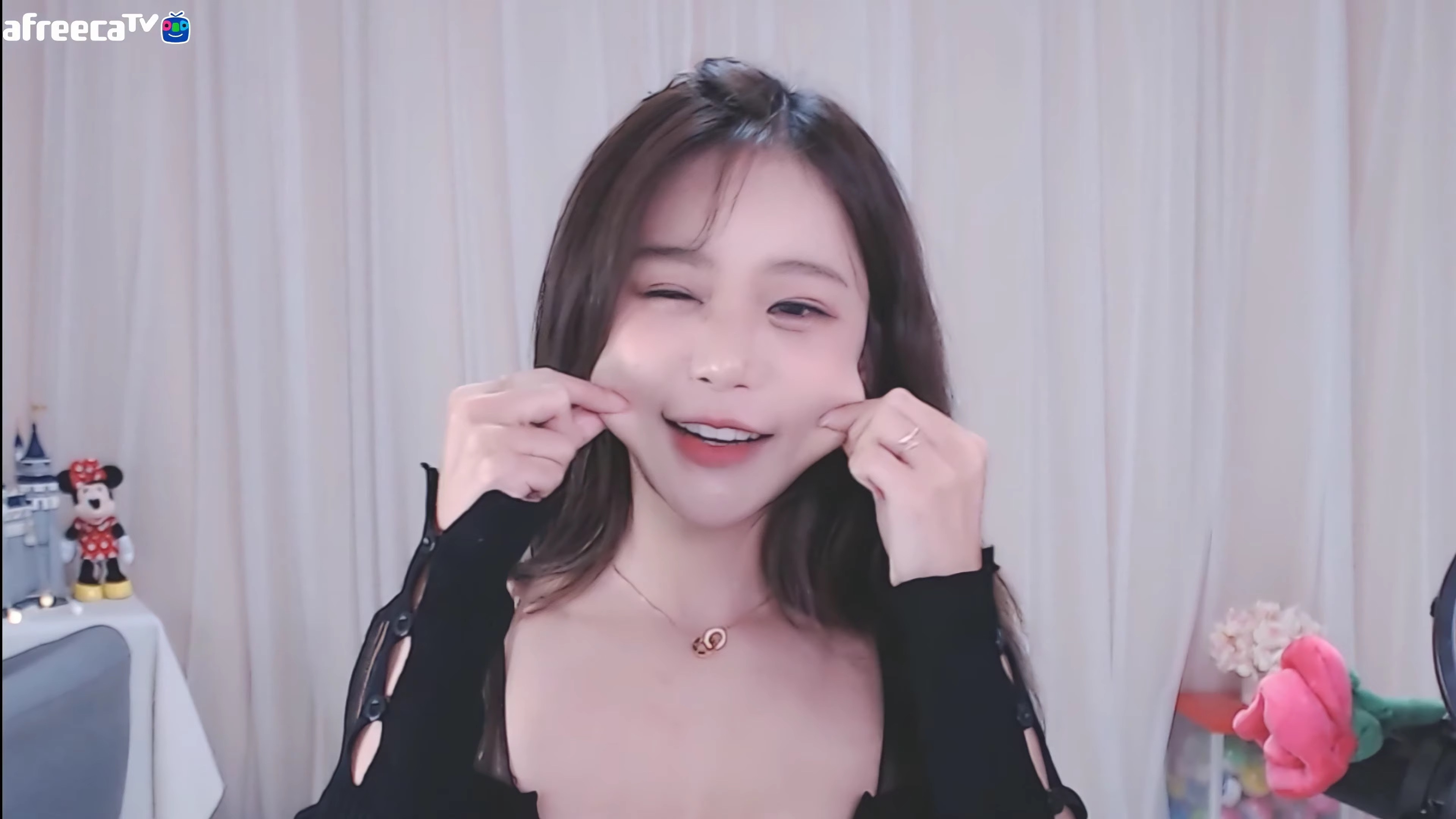 韩国女主播bj haru s2 - sakuranbo舞蹈表演