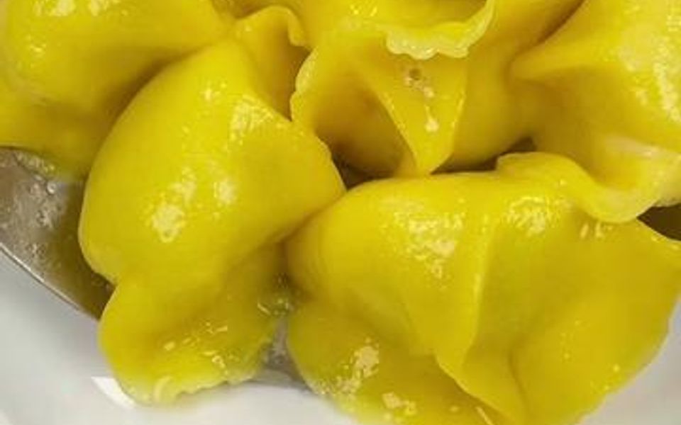 玉米面饺子粉小黄车里有,每天晚上8:00直播间来学习吧