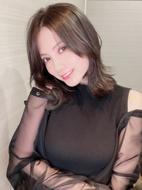 清新又不失性感!日本人气正妹模特桃月なしこ美照赏