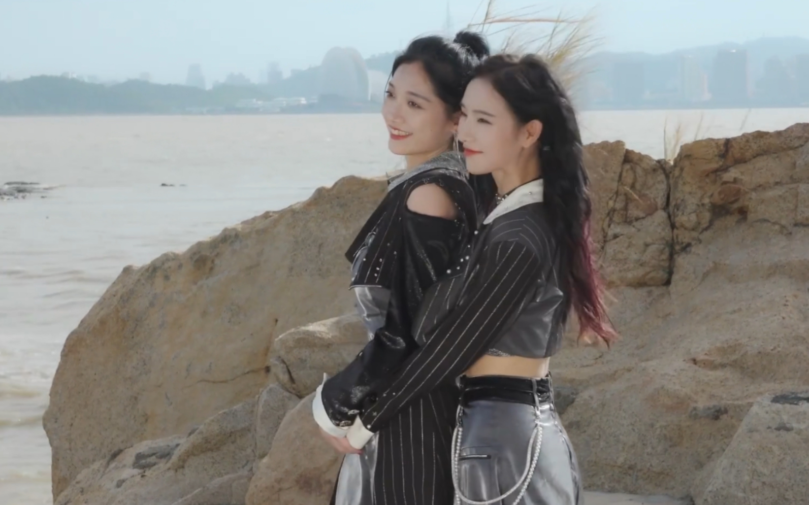 【奶糖cp】《白昼灯尽》mv拍摄官方花絮cut