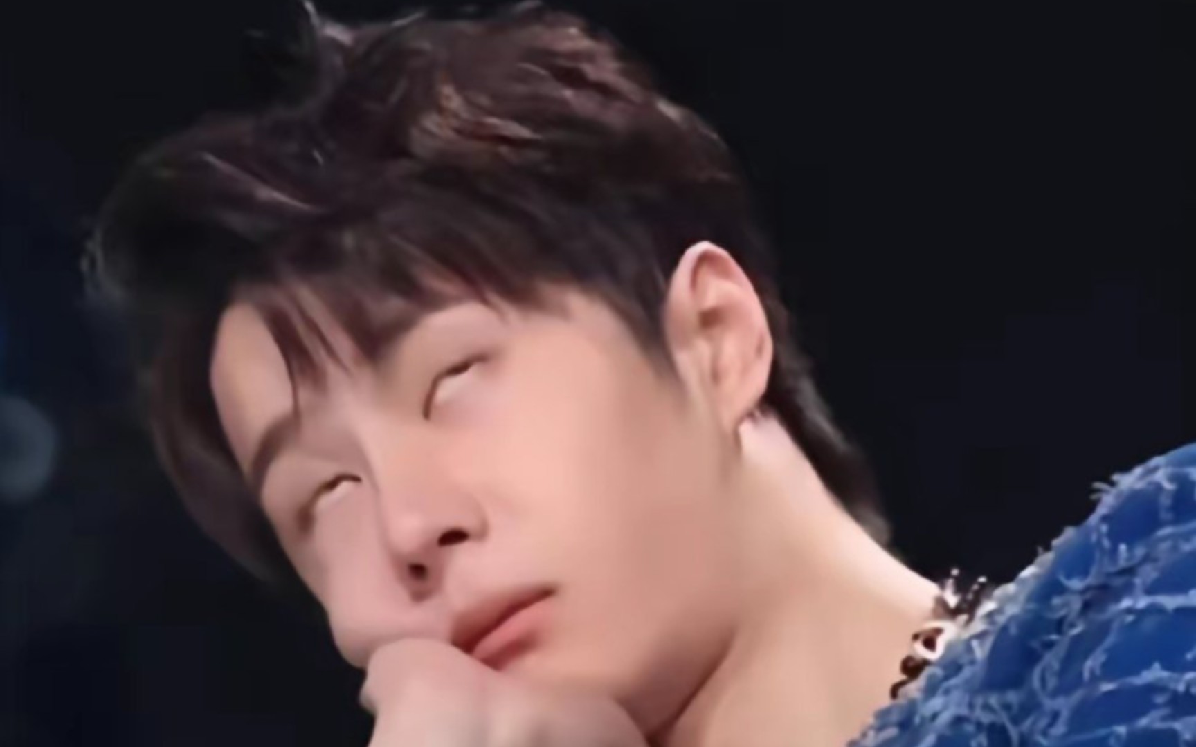 王一博 翻白眼一分钟