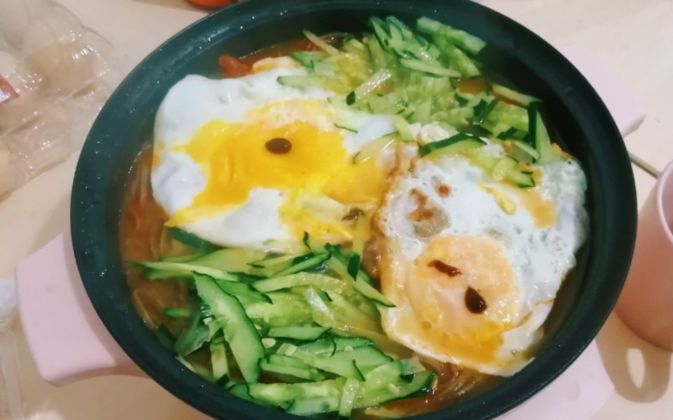 小锅煮面—宿舍