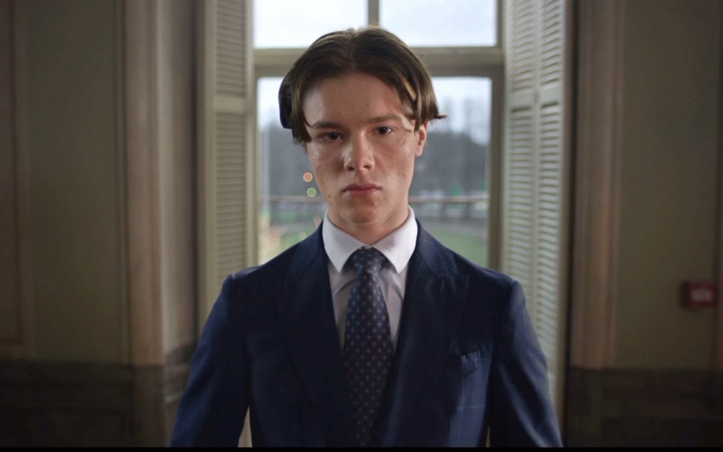 【08】「他是我的偶像」[青春王室] [permanent]·剧情