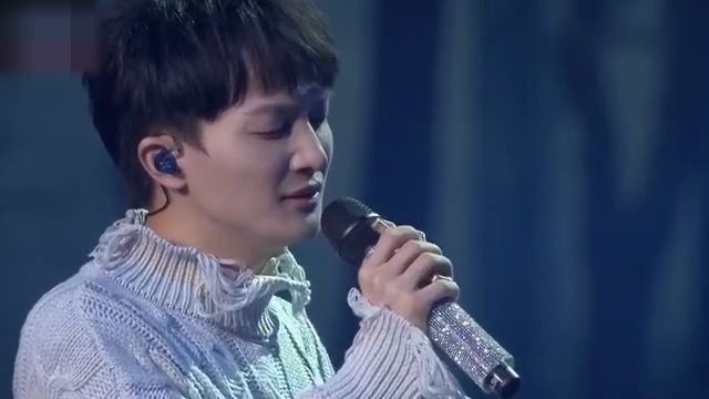 [图]【周深】迄今为止最难演绎的一首歌曲 没有情人的情人节 听这首歌最合适了