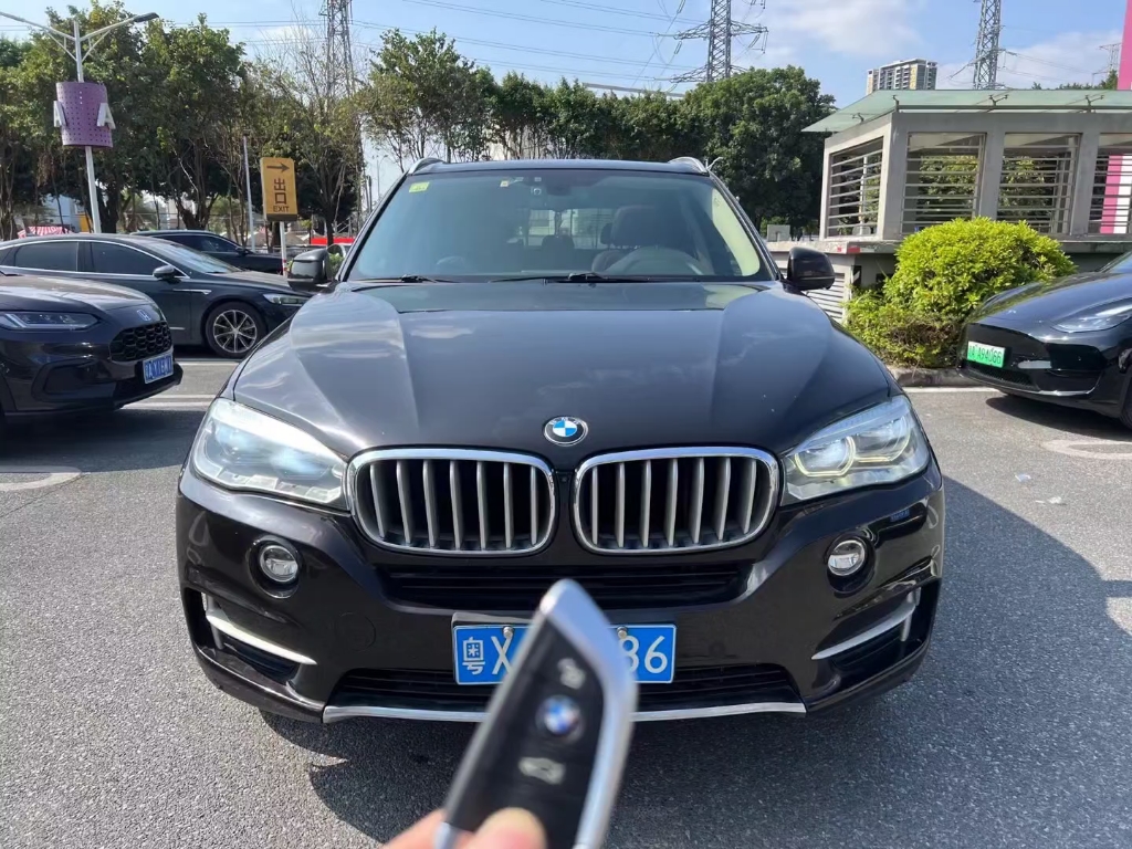 15年11月宝马x5高配3.