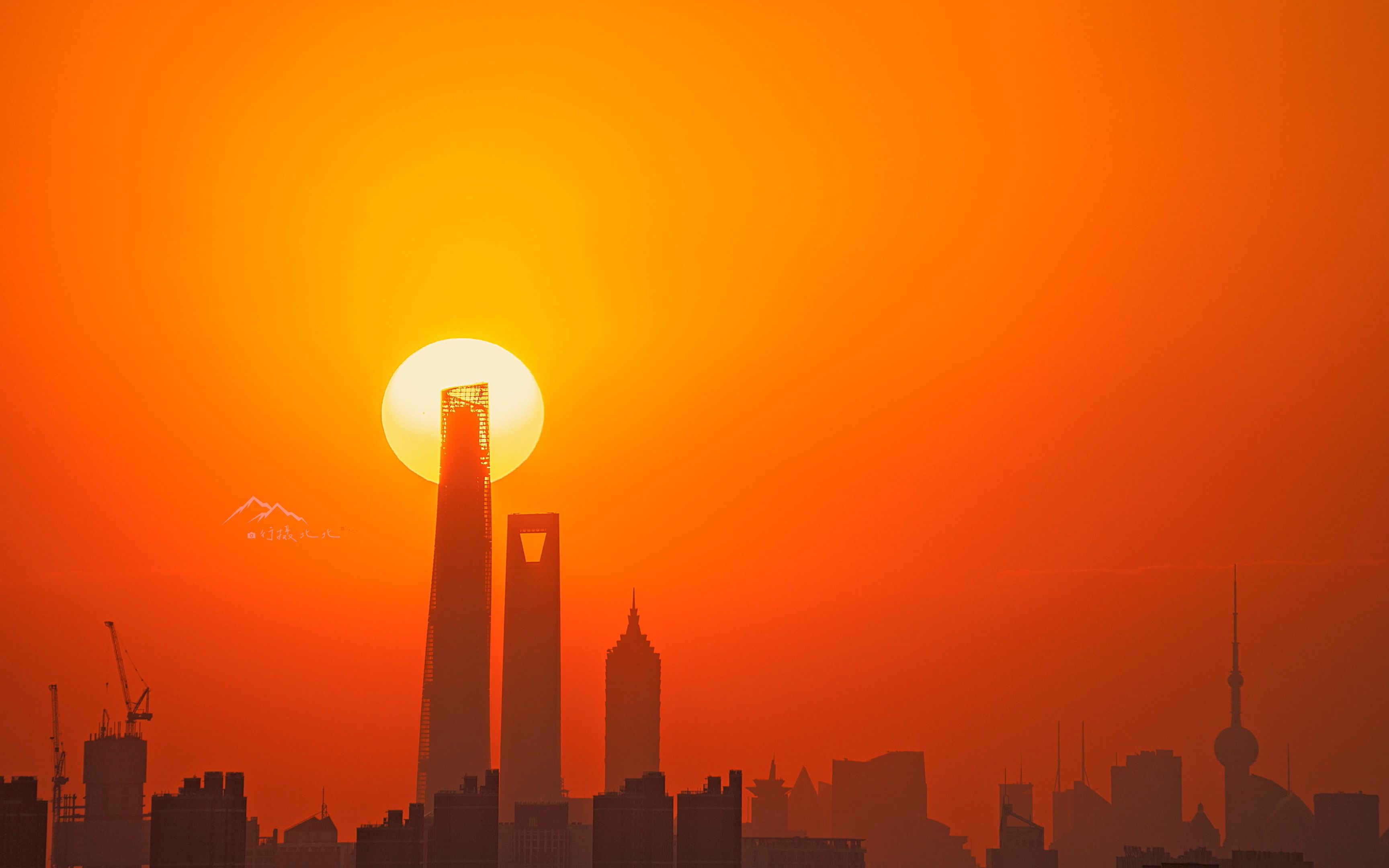 2023追日追月系列 #上海 #陆家嘴三件套 #悬日 #落日 @行摄北北