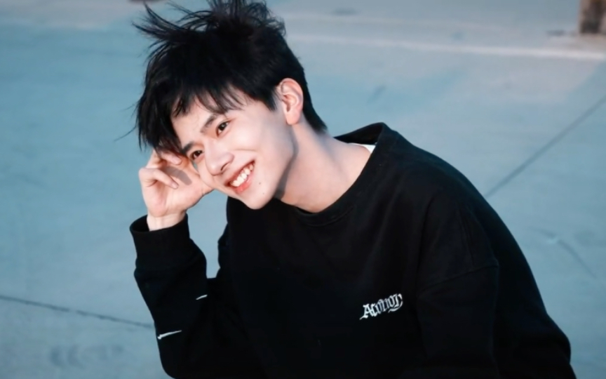 【帅哥合集13】地球转啊转啊转 ,每天遇到多少人