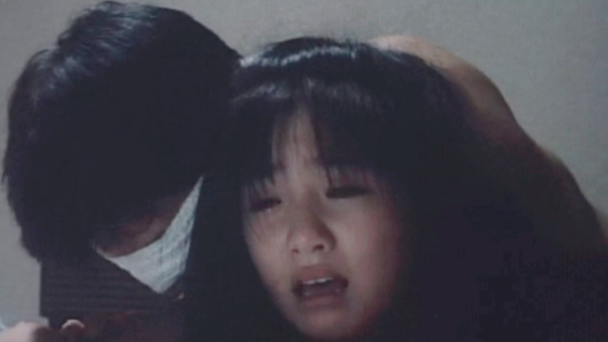 偷尝禁果的清纯少女片段②