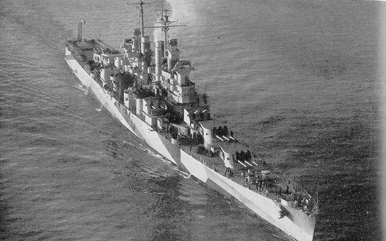 《战舰联盟》法戈轻巡洋舰 感觉我的防空是假的qaq_哔哩哔哩 (゜-゜)