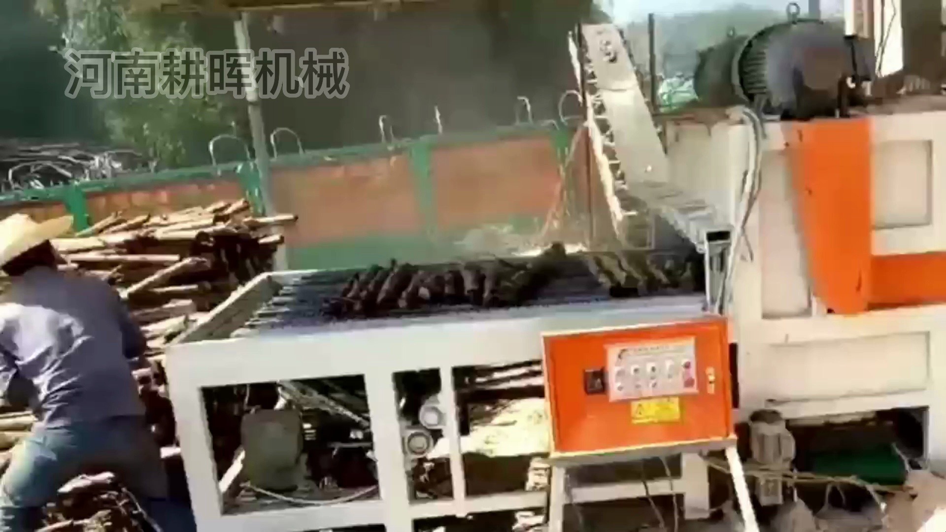 原木切断机 方木截段机 圆木断木机 一次多节木材截料机