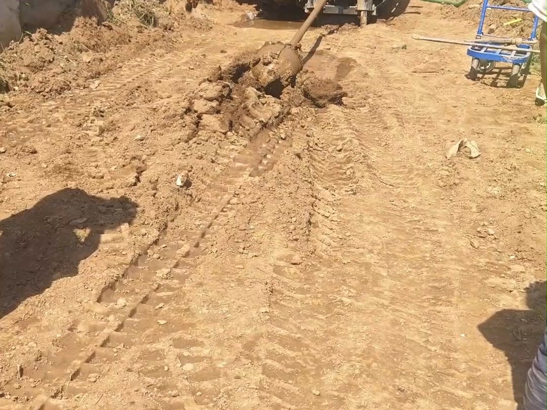 西安非开挖顶管施工现场实拍