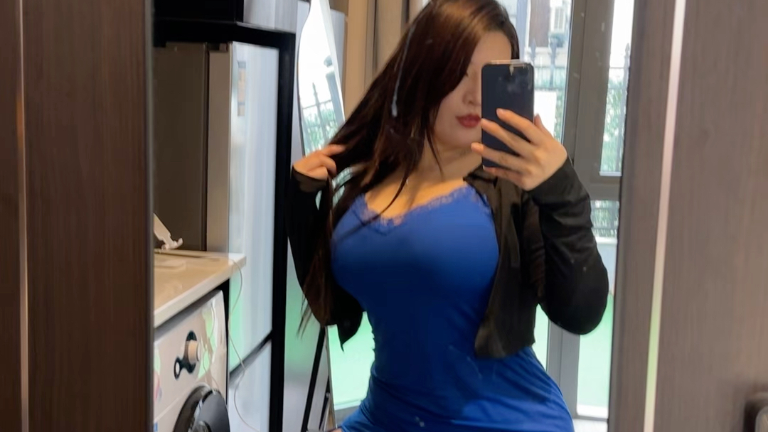 牛奶秋刀姨性感阿姨