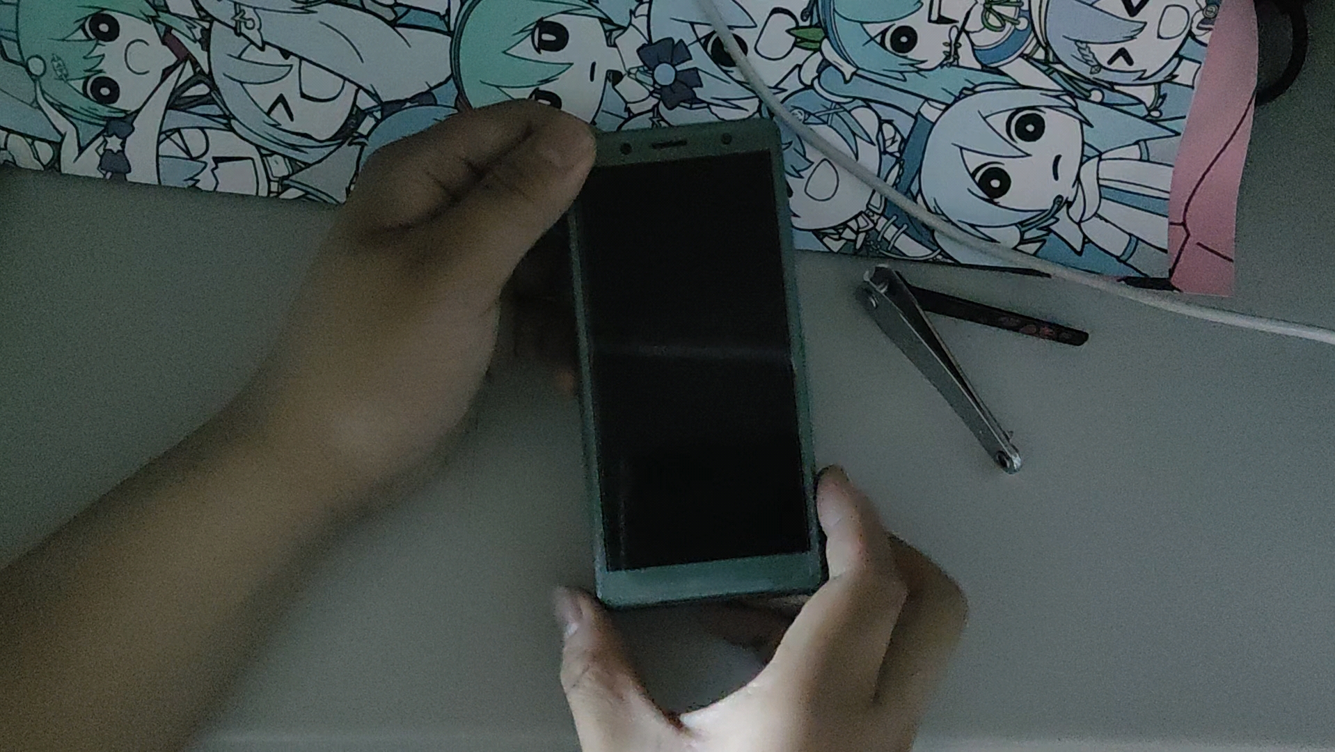 小屏洋垃圾索尼xz2c开箱