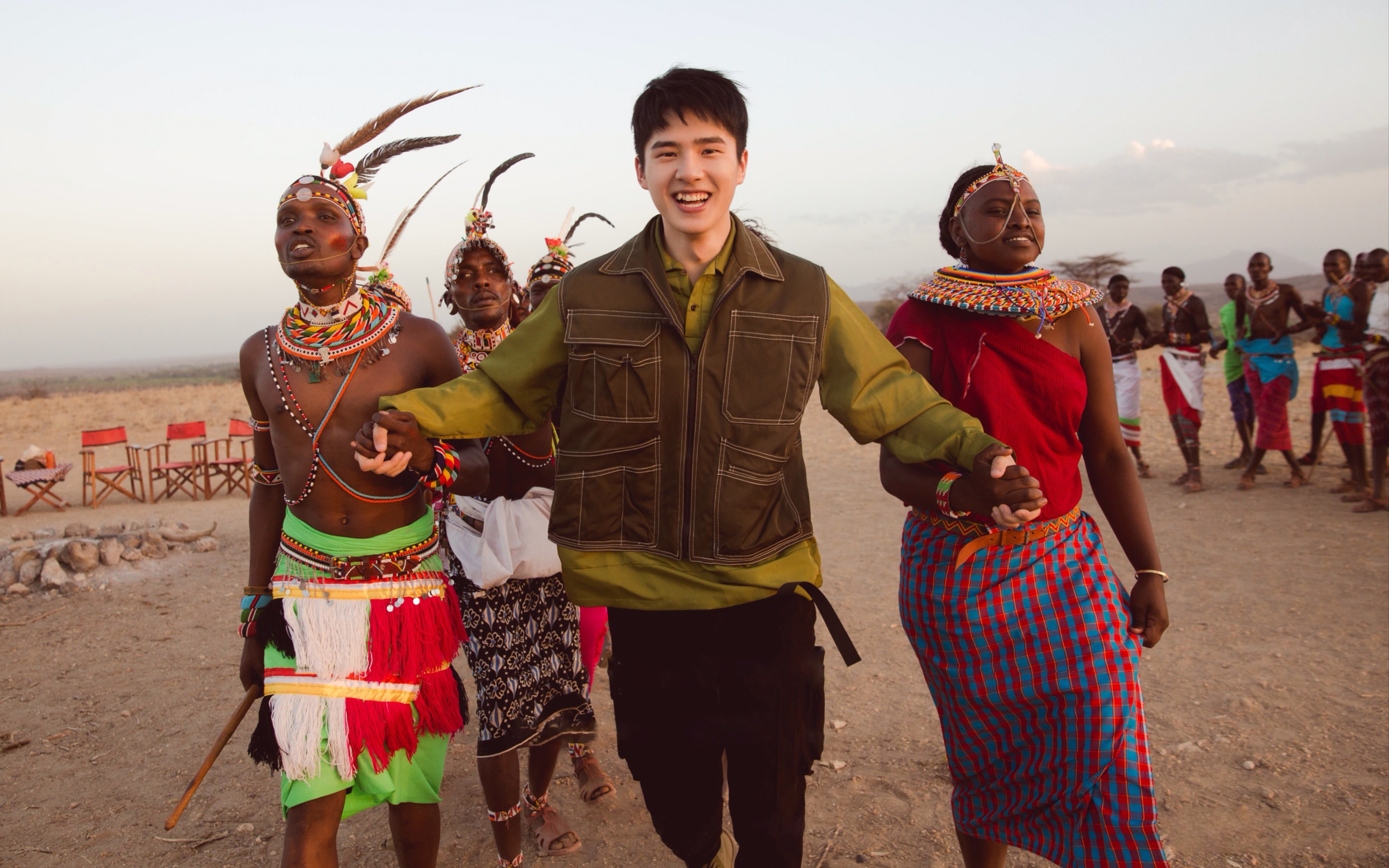 【刘昊然|蒂芙尼非洲保护大象之旅纪录片】与你从未如此接近 19.04.04