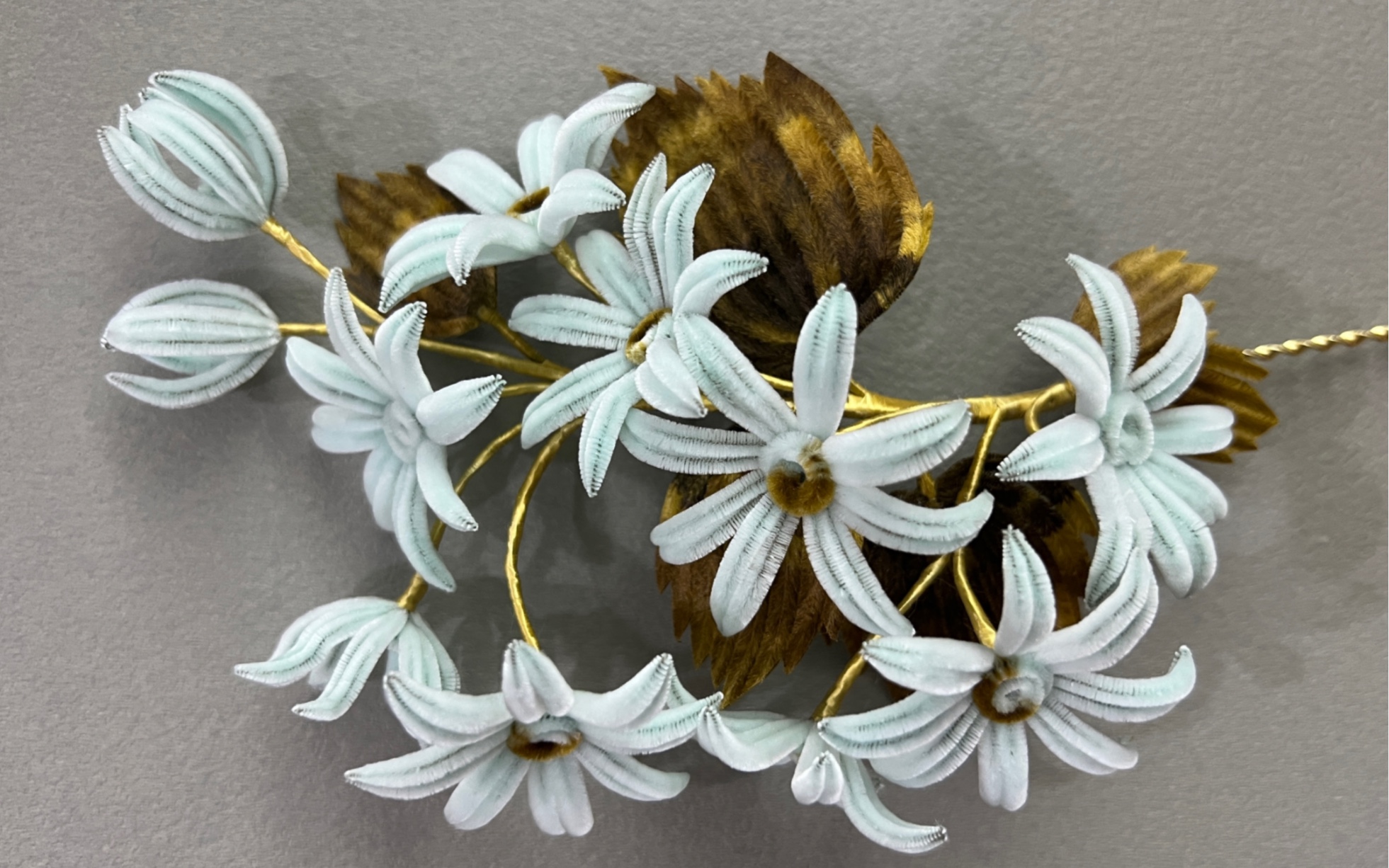 非常雅致的仿故宫绒花