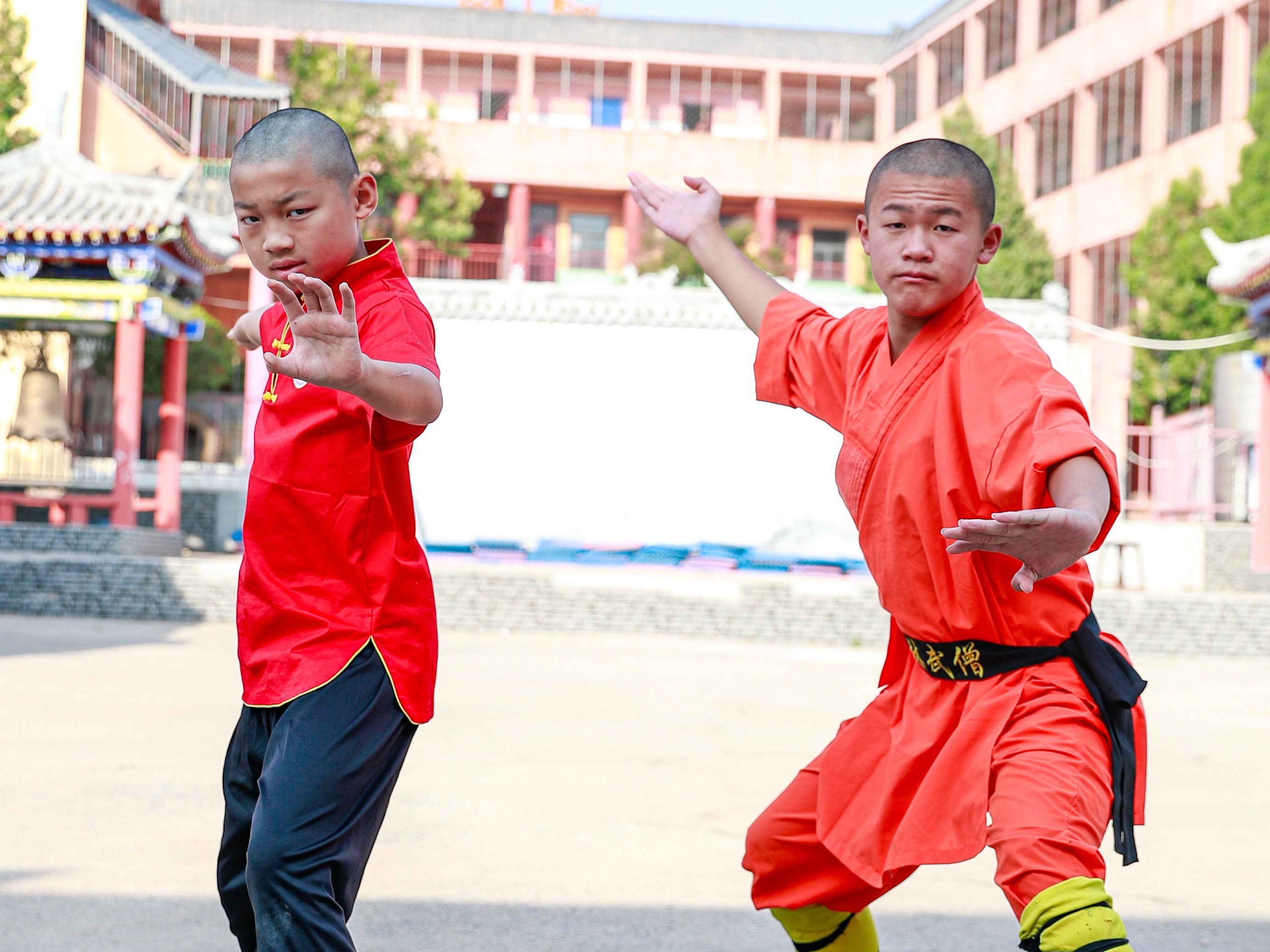 2024少林武僧院《少林功夫暑期班》来的第一位小学员:陈竹远哔哩哔哩bilibili