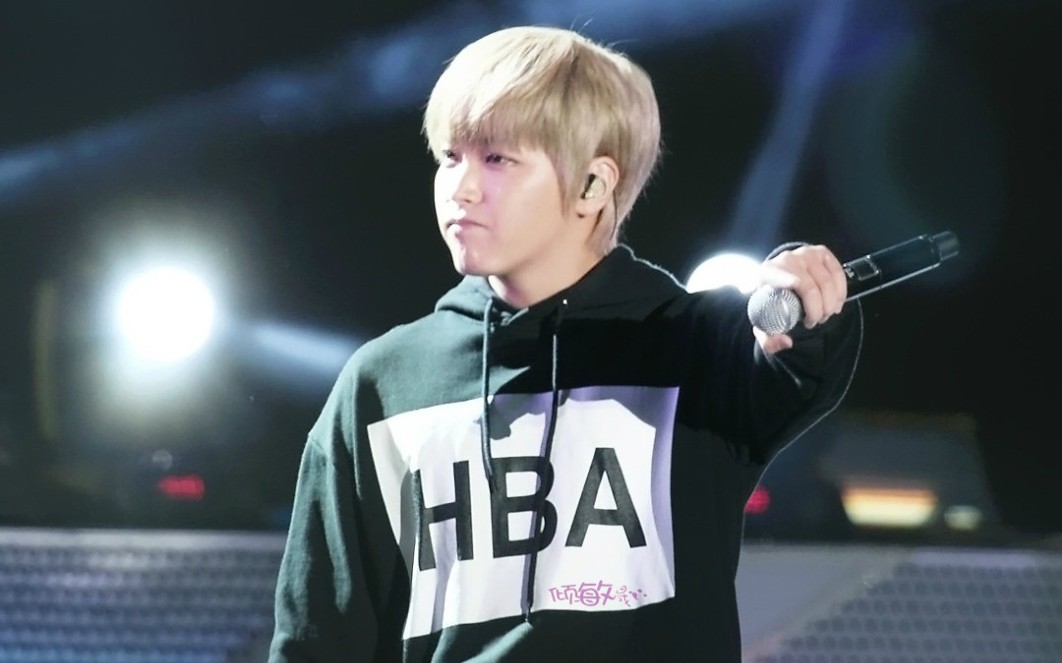 [李晟敏]131019 smtown 家族演唱会 北京场 sungmin饭拍合集