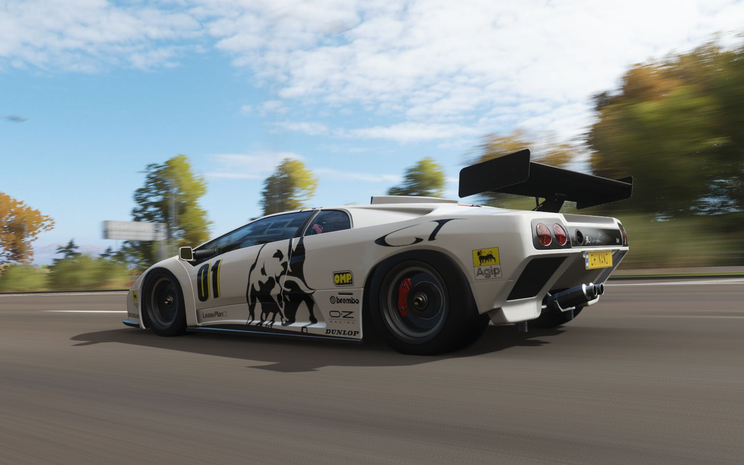 地平线4超强下压巅峰之作兰博基尼大菠萝diablogtr落日黄昏追逐太阳