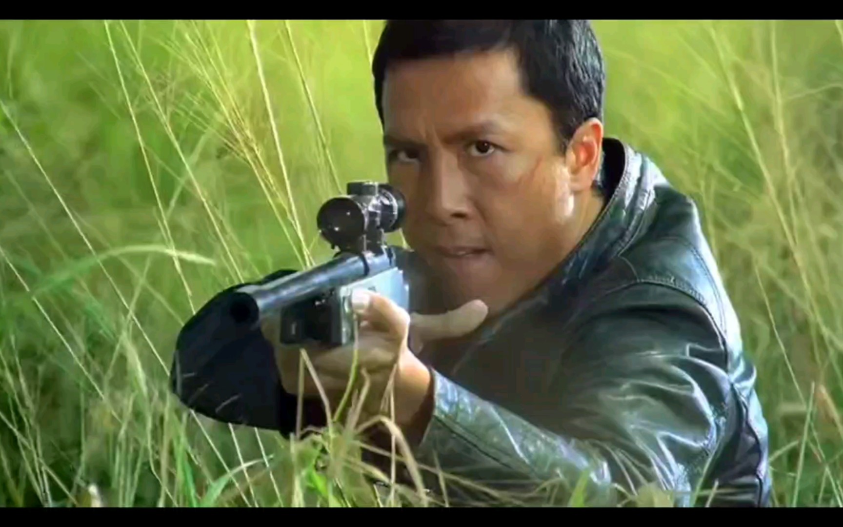 甄子丹狙击枪vs邹兆龙霰弹枪,紧张刺激_哔哩哔哩_bilibili