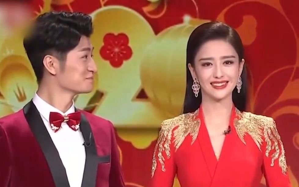 主持春晚"佟丽娅:人生中最崩溃一天,网友:主持届真没人了吗