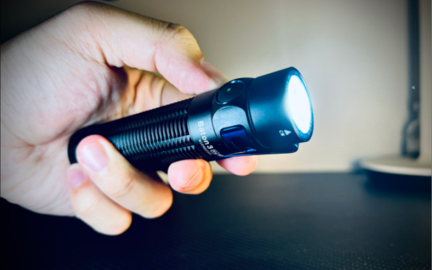 olight全新紧凑型21700侧按手电——指挥家3 pro max哔哩哔哩bilibili