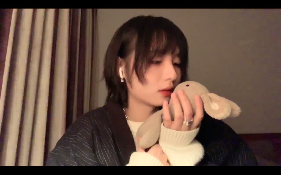 远近渔直播录像,敲可爱的小姐姐哇.