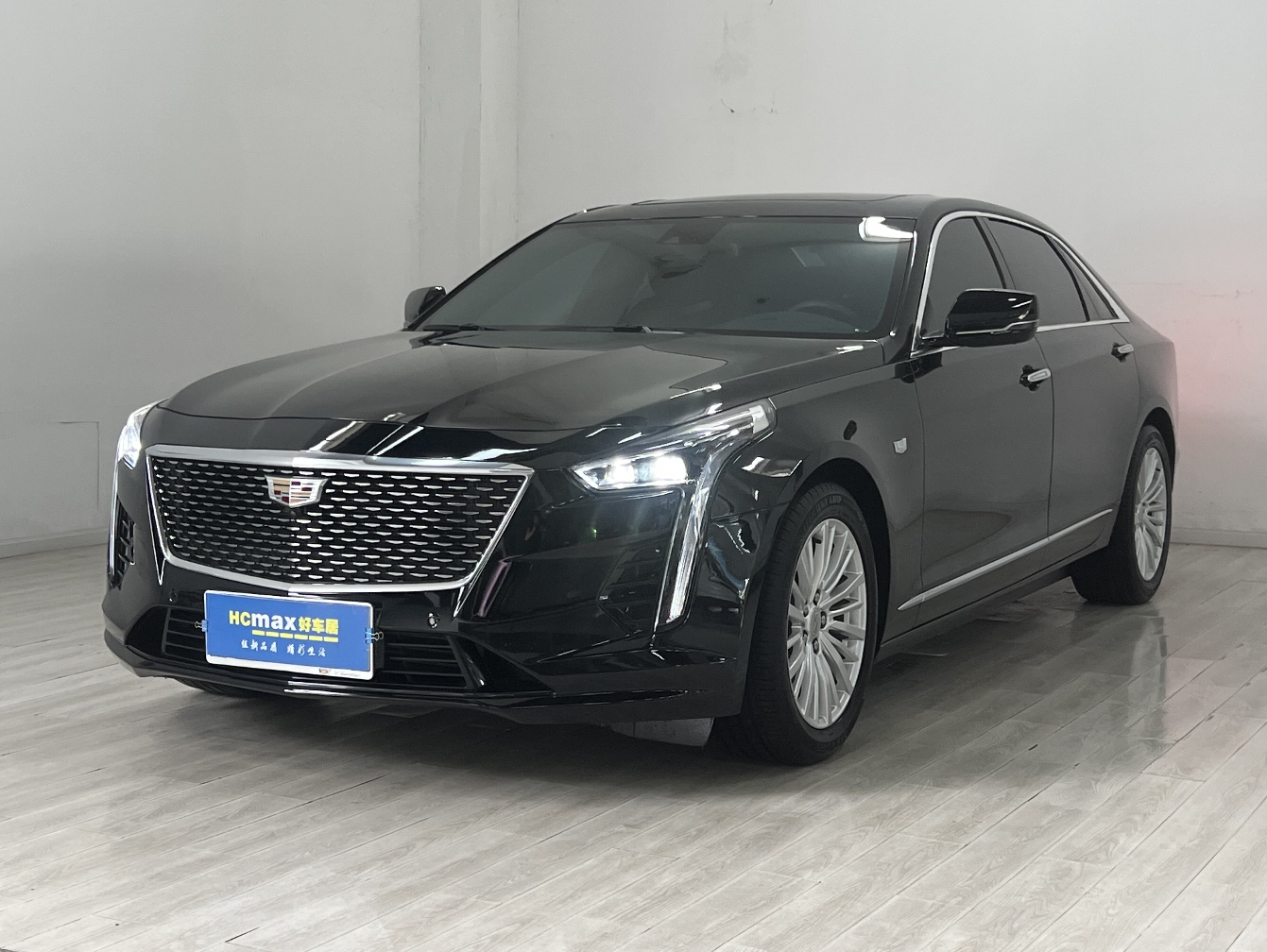 2021款 凯迪拉克ct6 28t 豪华型 国vi【上牌时间】2021年10月【行驶