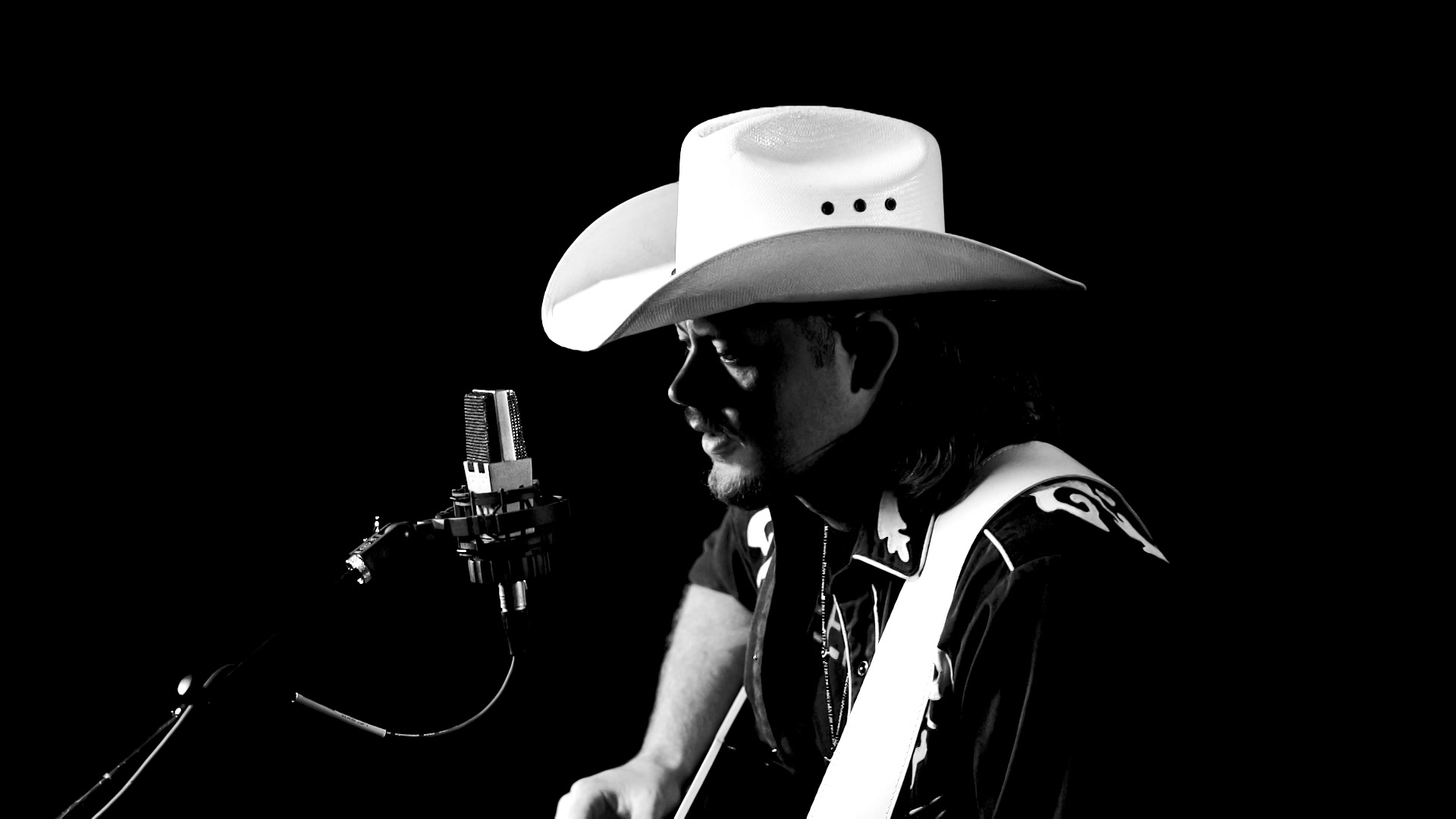 tyler booth「feeling whitney」